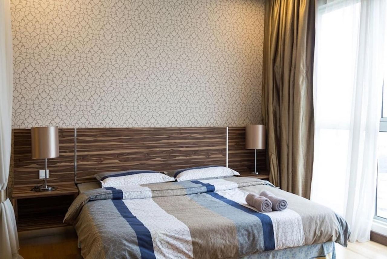 Suites & Residences @ Regalia By Plc Куала-Лумпур Екстер'єр фото