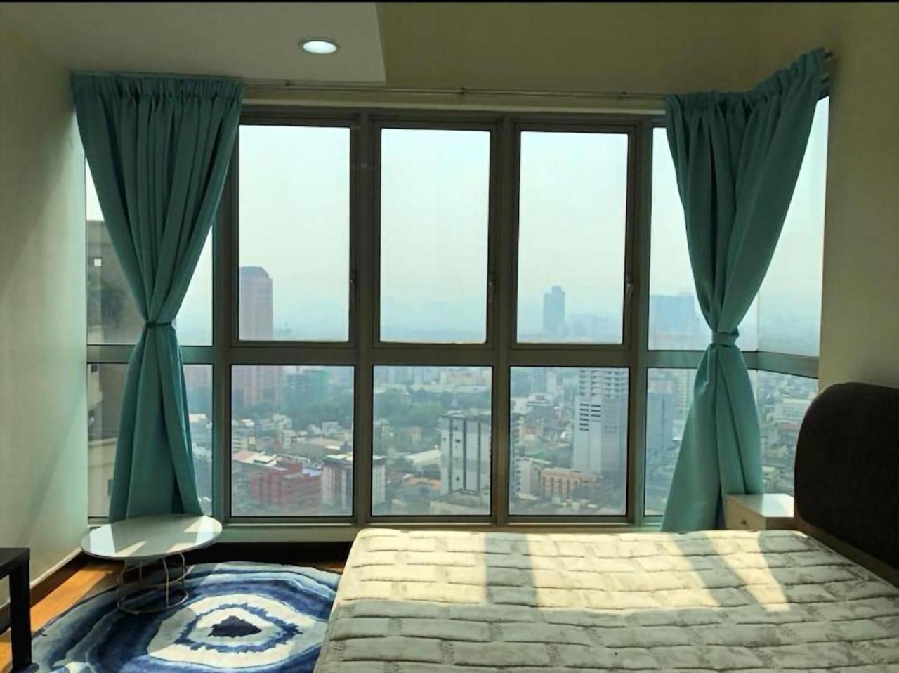 Suites & Residences @ Regalia By Plc Куала-Лумпур Екстер'єр фото